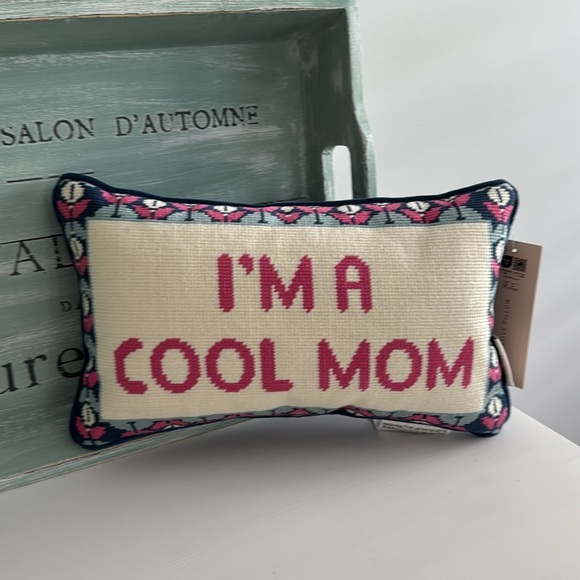 Needlepoint Decorative Small Pillow Pink and Blue NWT - Picture 1 of 10